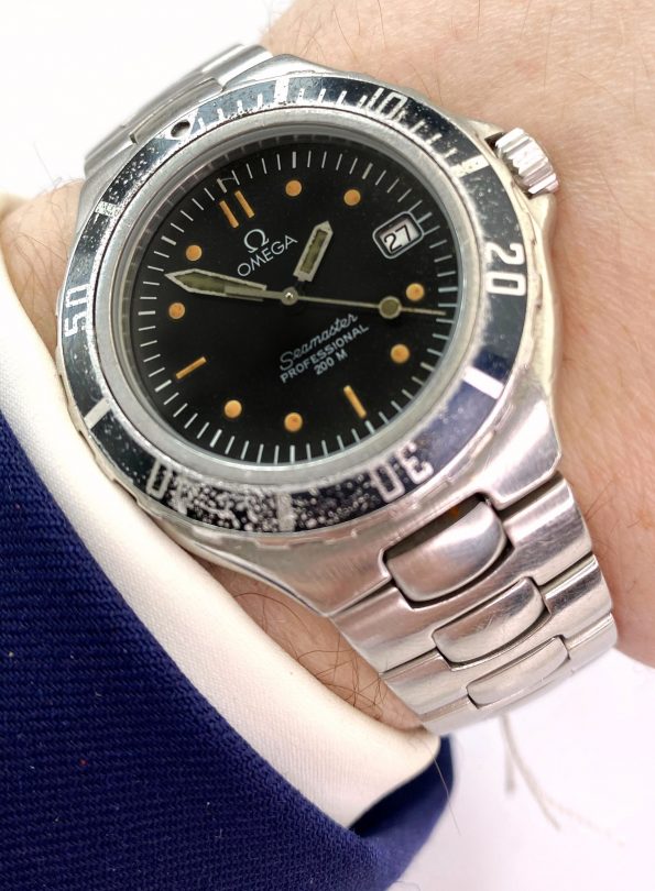 Omega Seamaster 200m Professional Vintage Pre Bond 38mm Quartz Schwarzes Zifferblatt 396.1052