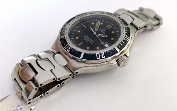 Omega Seamaster 200m Professional Vintage Pre Bond 38mm Quartz Schwarzes Zifferblatt 396.1052