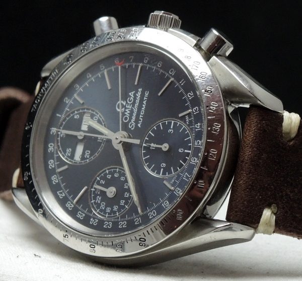 View Omega Speedmaster Reduced Lederarmband Background