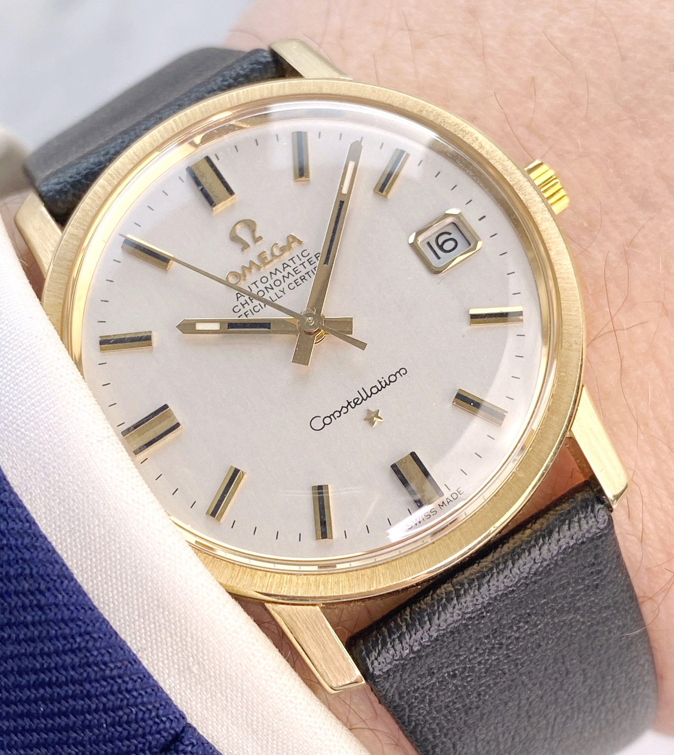 Omega Constellation Solid Gold Serviced at Omega for 1300 Euro Automatic  Vintage 168018 | Vintage Portfolio